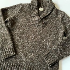 LL Bean pullover, stay cozy in this winter sweater